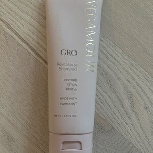Vegamour GRO Revitalizing Shampoo
